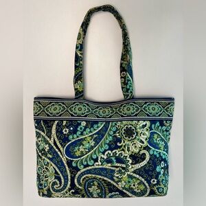VERA BRADLEY EAST WEST TOTE, MEDIUM SIZE, BLUE GREEN FLORAL PAISLEY